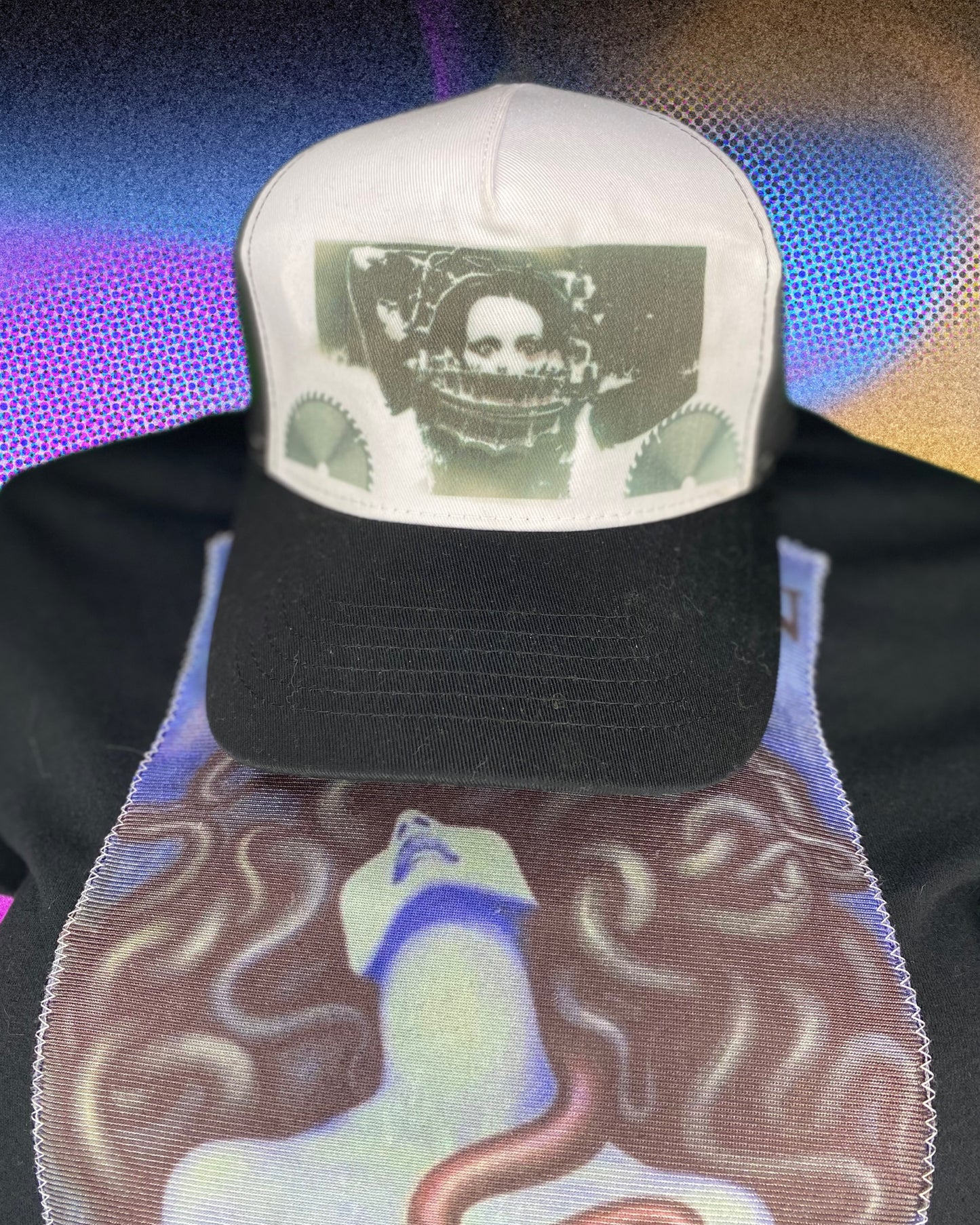 Reverse Bear Trap Cap